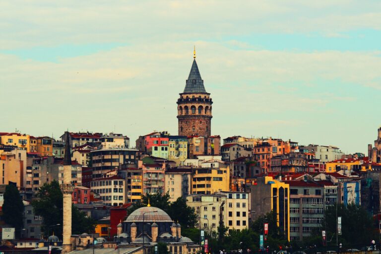 locking Opportunity: Booming Market of Flats for Sale in Istanbul for Expats and Their Impact on Business Growth