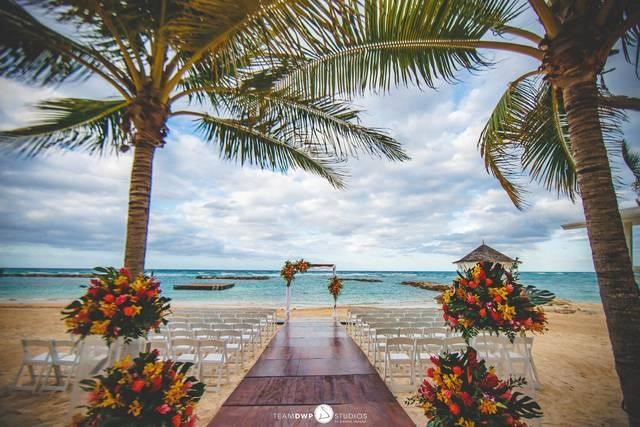 When Is the Best Time to Plan Your Jamaica Destination Wedding?