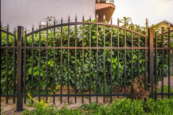 Top 4 Considerations for Installing Iron Fencing on Your Property