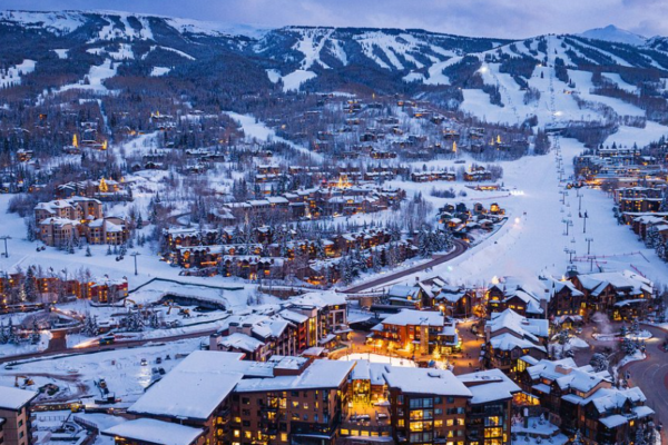 How Long is the Ski Season in Colorado: Key Dates for 2024/2025​