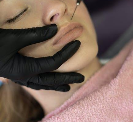 A Guide to Becoming a Successful Botox Injector